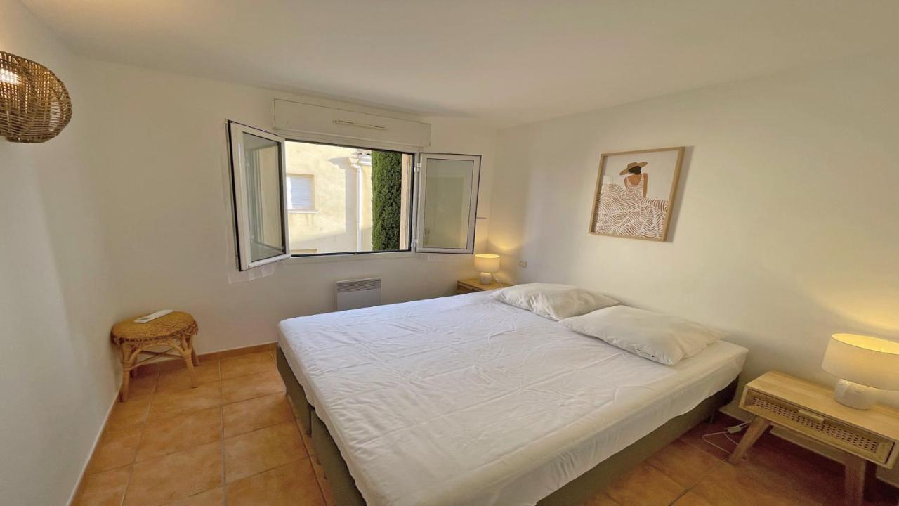 Appartement Les Pins Bleus A8 Sainte-Maxime Exterior photo